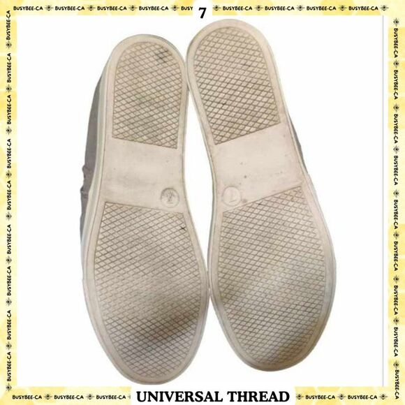 Grey Comfort & Chic Wedges (Size 7) by Universal Thread: Elevate Your Style - Picture 2 of 2
